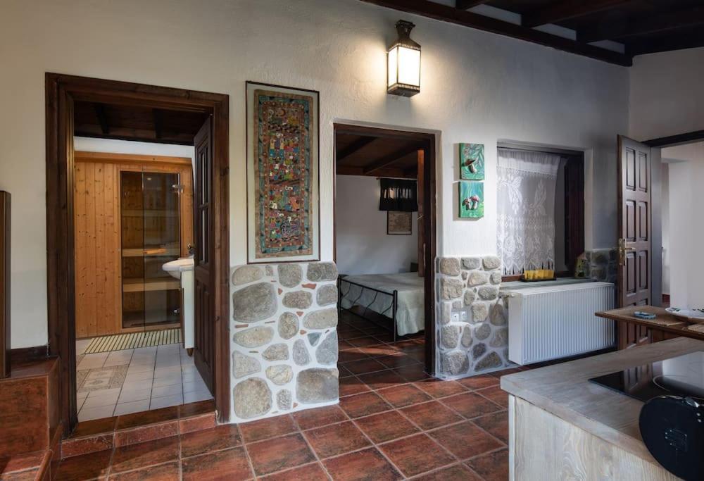Traditionelles Appartement Athos Shadow Am Meer Paralia Sikias Exterior photo